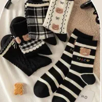 جوراب ساق بلند پینترستی