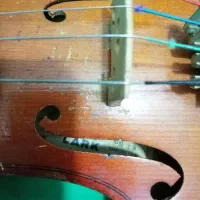 ویولن خارجی سایز 2/4 قدیمی|ویولن|قم, بکایی|دیوار
