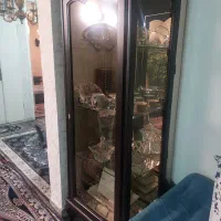 بوفه شیشه ای