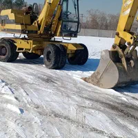 خاکبرداری بیل مکانیکی کمپرسی