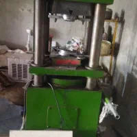 دستگاه پرس هیدرولیک ۲۰۰ تن