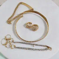 طلا فقط معاوضه با خودروی جیپ