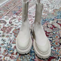 سه جفت کفش