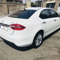 جک جی ۵ اتومات ۱۸۰۰|خودرو سواری و وانت|تبریز, |دیوار