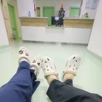 مشاور و معلم و دبیر وکتاب درسی وماشین و خونه