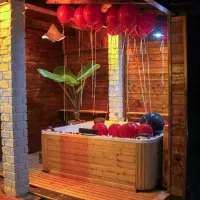 اجاره کلبه سویسی جکوزی جنگلی وسط نجگل|اجارهٔ کوتاهمدت ویلا و باغ|کلارآباد, |دیوار