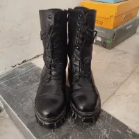 بوت چرم دو عدد