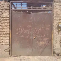 درب حیاط آهنی