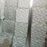 استخدام نیروی کار در کارگاه تولیدی قطعات بتنی