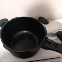 زودپز نو|ظروف پخت‌وپز|کرج, آق تپه|دیوار