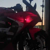 هیوسانگ GT250R قرمز مدل 93 کم کارکرد