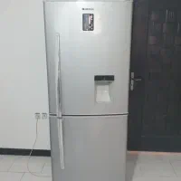 یخچال فریزر بدون برفک سیلوان کاملا سالم