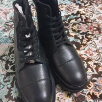 نیم بوت چرم ترک|کیف، کفش، کمربند|ری, سرتخت|دیوار