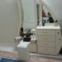 آینه دراور با دوعدد پاتختی