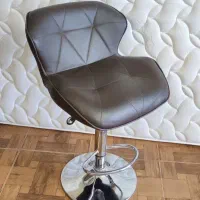 صندلی چرم جک دار