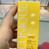 ضدآفتاب کلینیک دکتر مورد و لاوروش پزای تخفیف ۵۰٪