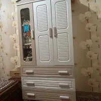 فروش کمد به دلیل جایه جایی ، نو استفاده فقط ۶ ماه|جاکفشی، کمد، دراور|تهران, شهرک آزمایش|دیوار
