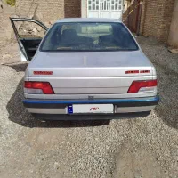 پژو نقره ای