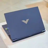 کامپیوتر و دوربین و اینترنت