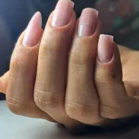 ارائه خدمات تخصصی ناخن وآموزش حرفه ای|خدمات آرایشگری و زیبایی|نجف‌آباد, فردوسی شمالی|دیوار