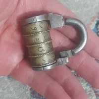 قفل رمزی قاجاری|کلکسیون اشیاء عتیقه|تهران, پارک شهر|دیوار