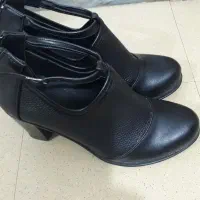 چند جفت کفش نو سایز ۳۹