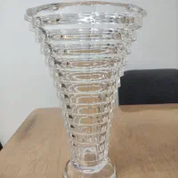 گلدان بلوری