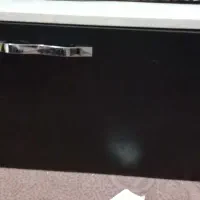 تخت و میز آینه|تخت و سرویس خواب|قم, مهدیه|دیوار