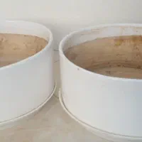 گلدان با زیری