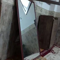 آیینه|آینه|آشخانه, |دیوار