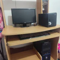 میز کامپیوتر