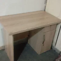 میز تحریر و و میز کامپیوتر