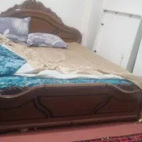 تخت خواب دو نفره  با آینه کنسول 4 کشو سالم|تخت و سرویس خواب|سهند, |دیوار