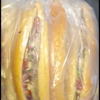 ساندویچ سرد|خوردنی و آشامیدنی|قم, قلعه کامکار|دیوار