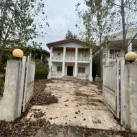 ویلا-مبله-کامل-داخل-شهرک-با-نگهبانی-250-متری