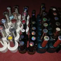 تعدادی لاک ناخن