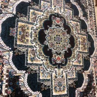 فرش بسیار زیبا. دو در سه