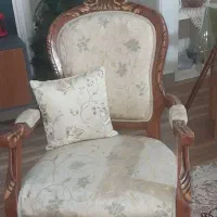 مبل ۷ نفره با چوب گردو بسیاز تمییز و سالم|مبلمان خانگی و میز عسلی|ساری, |دیوار