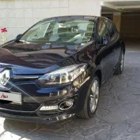 رنو اسکالا ۲۰۰۰ e4