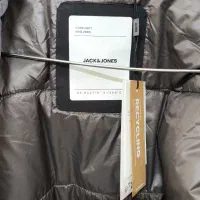 کاپشن خارجی Jack and Jones|لباس|شاهین‌شهر, دهخدا|دیوار