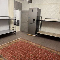 خوابگاه دخترانه|اجارهٔ کوتاه‌مدت آپارتمان و سوئیت|شیراز, دینکان|دیوار