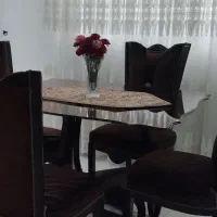 میز غذاخوری