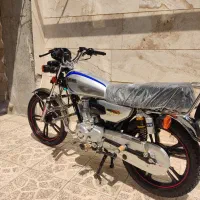 هندا کبیر 200 (خاص)|موتورسیکلت|تهران, خلیج فارس|دیوار