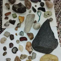 سنگهای قیمتی|جواهرات|ماکو, |دیوار