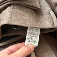 کت شلوار مردانه.