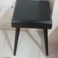 چهار پایه چوبی