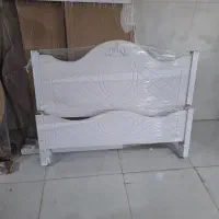 تخت یک ونیم نفره.تخت یک نفره بزرگ|تخت و سرویس خواب|خرم‌آباد, |دیوار