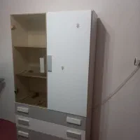 تخت و کمد اتاق کودک همراه با آویز موزیکال