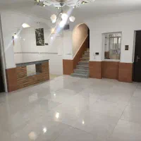 یک واحد همکف و یک واحد سوییت ورودی مستقل یکجا