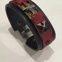 دستبند های دست دوز تمام چرم طبیعی